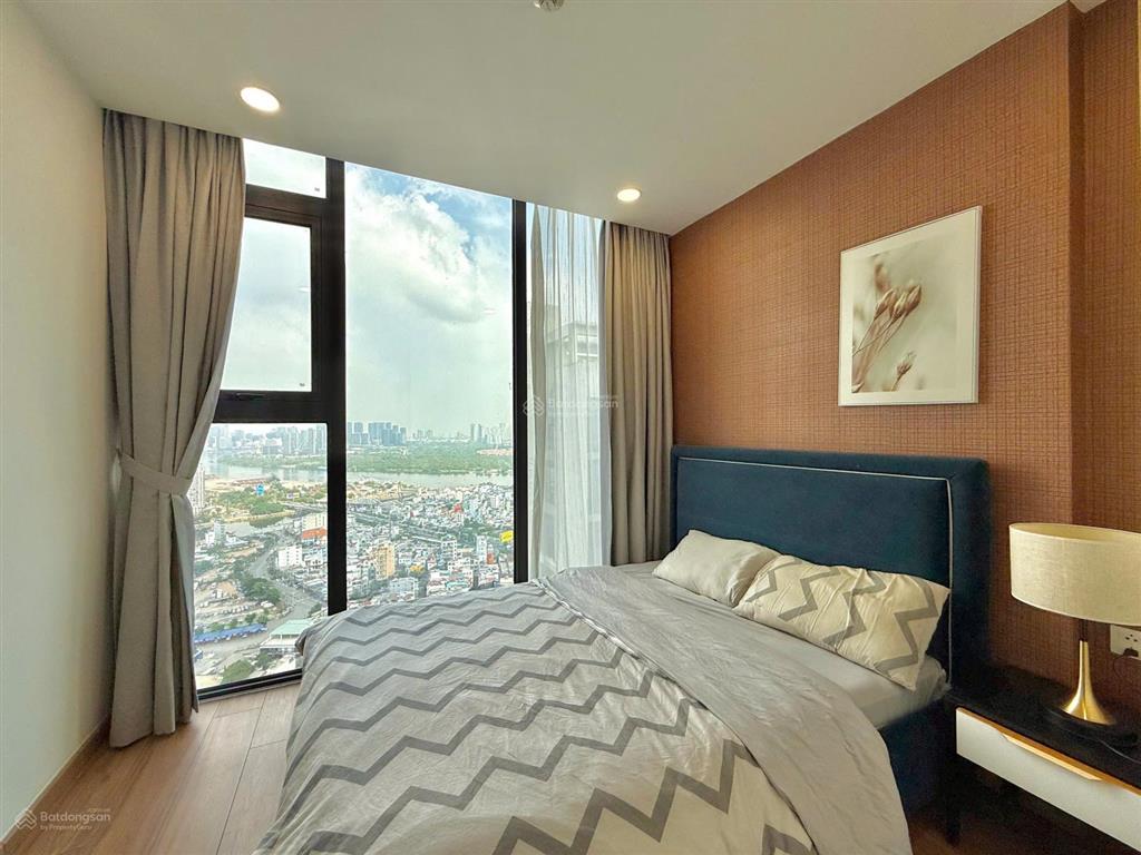 Cho thuê 3 phòng ngủ, 2wc, 90m2, full nội thất, eco green quận 7