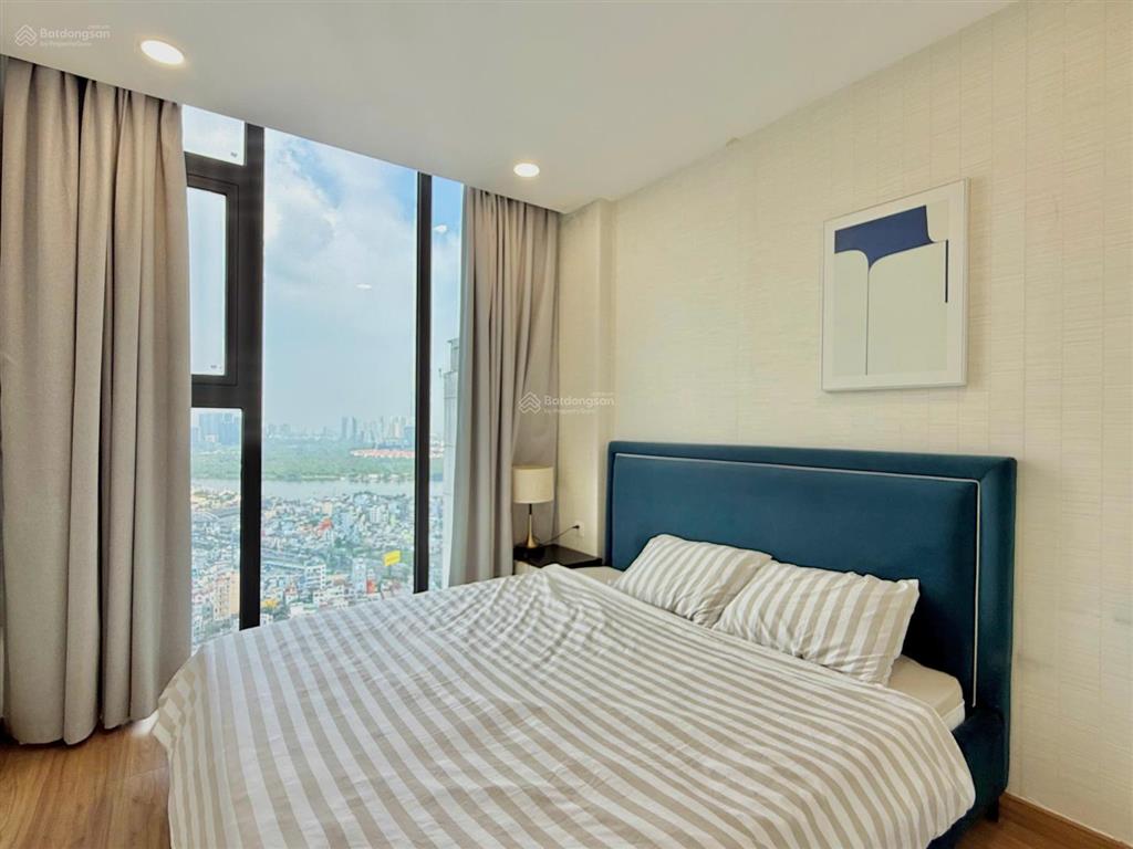 Cho thuê 3 phòng ngủ, 2wc, 90m2, full nội thất, eco green quận 7