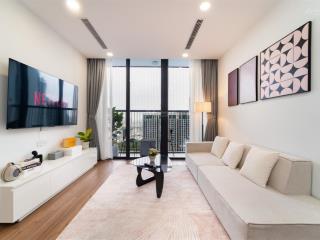 Chính chủ bán căn hộ 3 phòng ngủ, 2wc, 85,3m2, eco green quận 7. full nội thất.  0888 887 ***