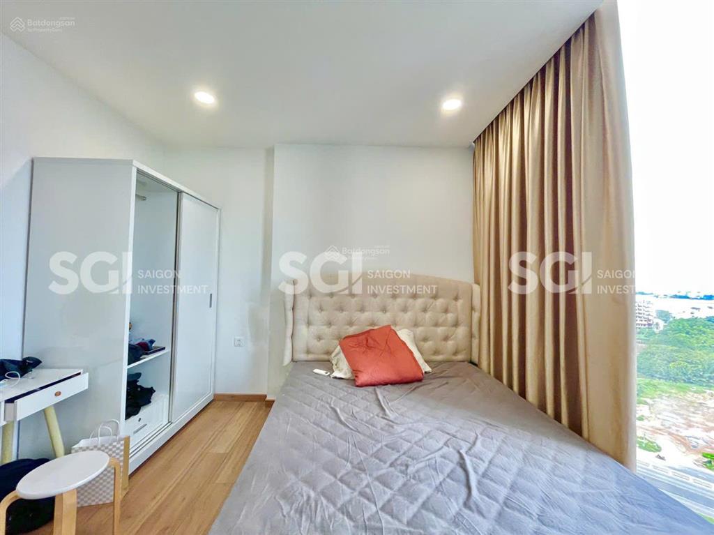 Bán căn hộ 3 phòng ngủ, 86m2, eco green q7. sổ hồng. giá 8.5 tỷ.  0888 887 ***