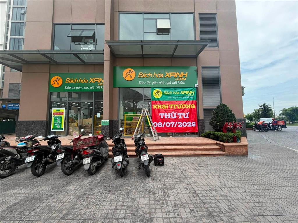 Chính chủ cho thuê mặt bằng shop 1 trệt, 1 lầu tại eco green sài gòn.  0888 887 ***