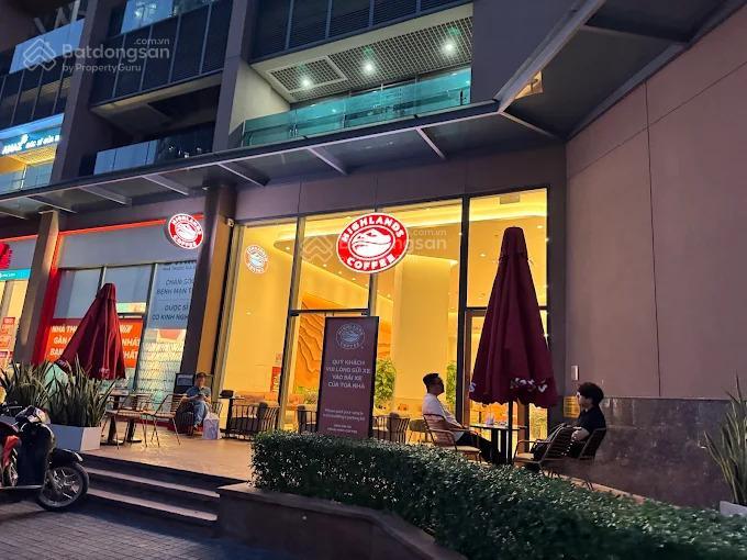 Chính chủ cho thuê mặt bằng shop 1 trệt, 1 lầu tại eco green sài gòn.  0888 887 ***