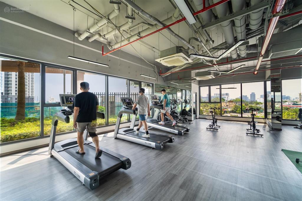 Cho thuê căn hộ 3 phòng ngủ, view pháo hoa, bitexco, full nội thất cao cấp. giá 26 triệu/tháng
