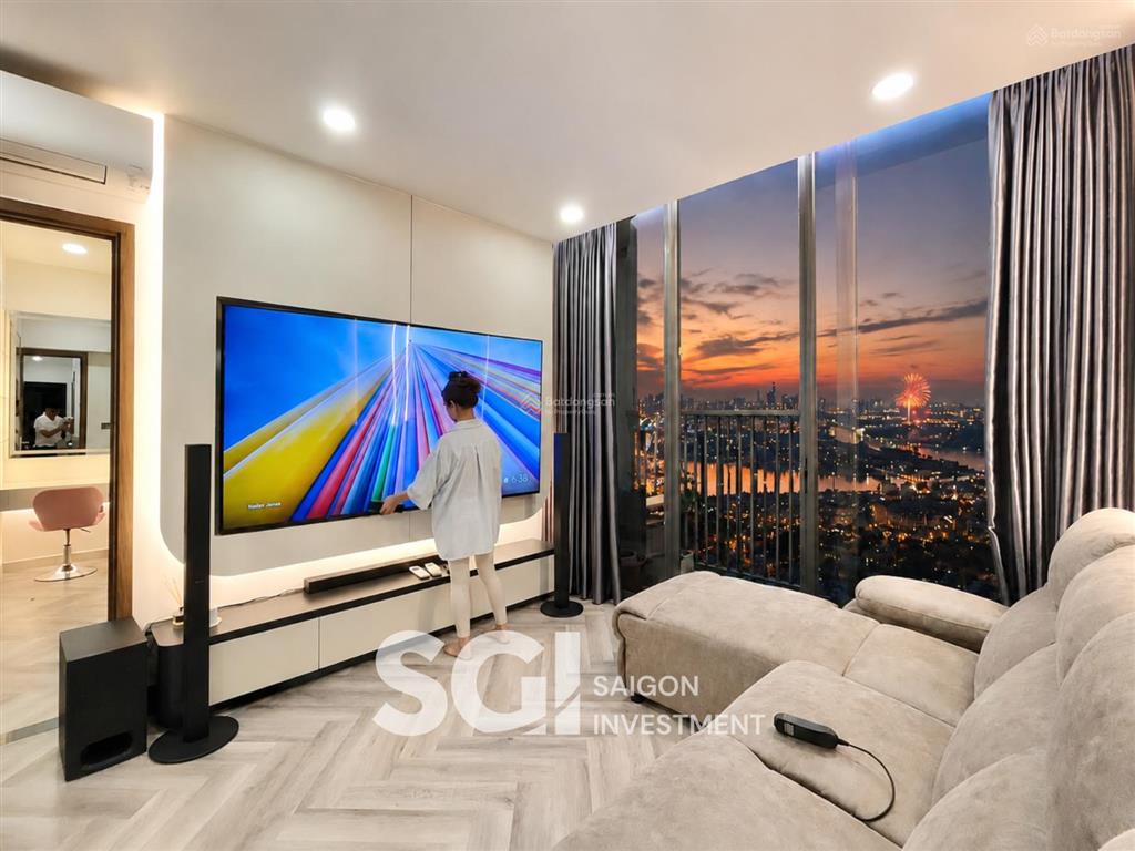 Cho thuê căn hộ 3 phòng ngủ, view pháo hoa, bitexco, full nội thất cao cấp. giá 26 triệu/tháng