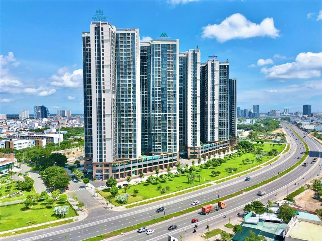 Bán căn hộ 3 phòng ngủ, 2wc, 94,1m2, eco green quận 7. full nội thất. sổ hồng sẵn.  0888 887 ***