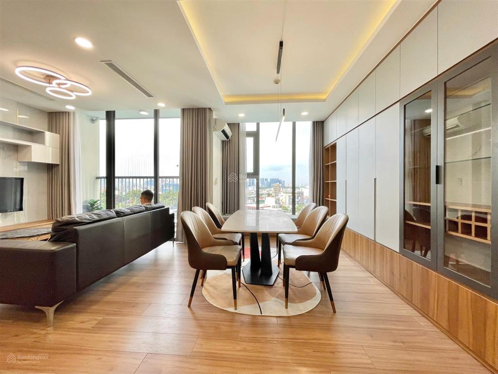 Bán nhanh căn hộ 3 phòng ngủ, 85.3m2, eco green. full nội thất, sổ hồng. giá 7,9 tỷ.  0888 887 ***