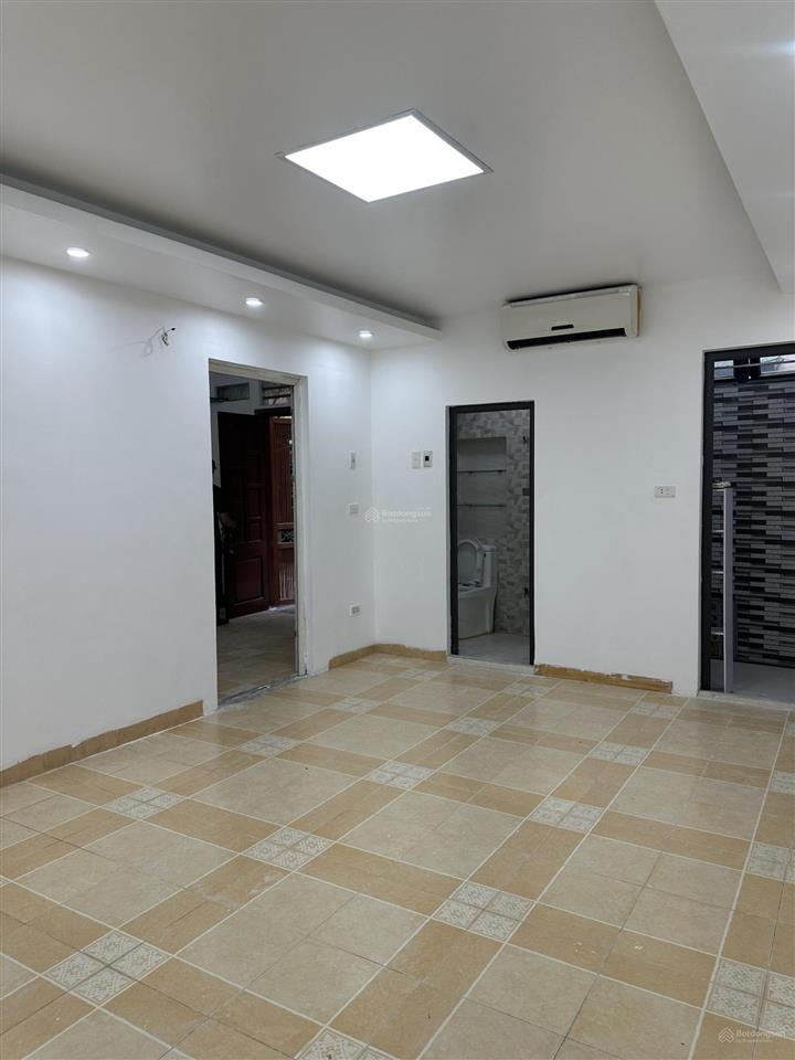 Chính chủ cho thuê căn hộ tầng 1 khu tt thành công, 35m2 và 40m2  kết hợp ở và kinh doanh