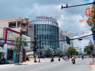 Bán 1100m2 vị trí cực kì đẹp mặt tiền phạm văn thuận gần vincom đang sẵn dòng tiền 1,8 tỷ/năm