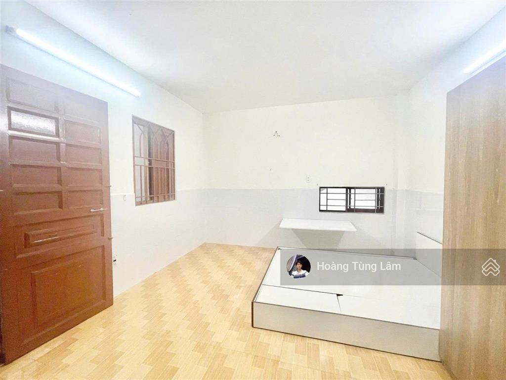 Studio bình dân  full nội thất  y hình