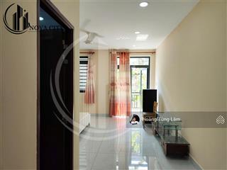 Phòng ban công rộng full nội thất  chỉ 6 triệu/tháng