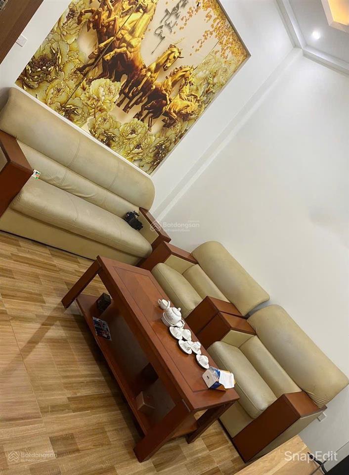 2 ô tô tránh 35m hơn 5 tỷ cách phố xốm 3km