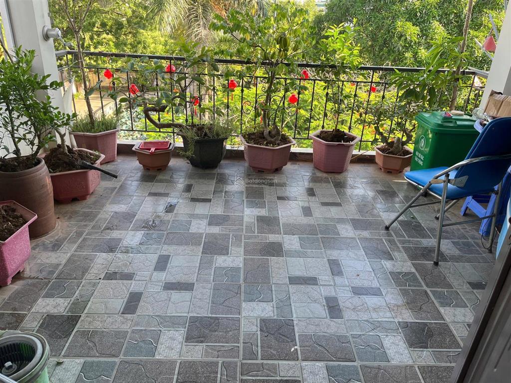 2 ô tô tránh 35m hơn 5 tỷ cách phố xốm 3km