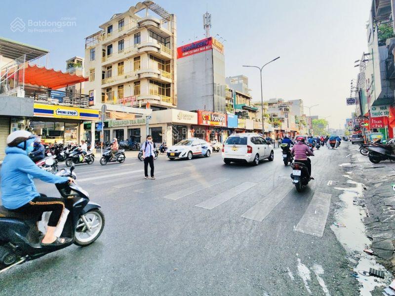 Cho thuê mặt bằng lớn 25x20 mặt tiền ngay góc nguyễn xí  đinh bộ lĩnh bình thạnh0868 976 ***