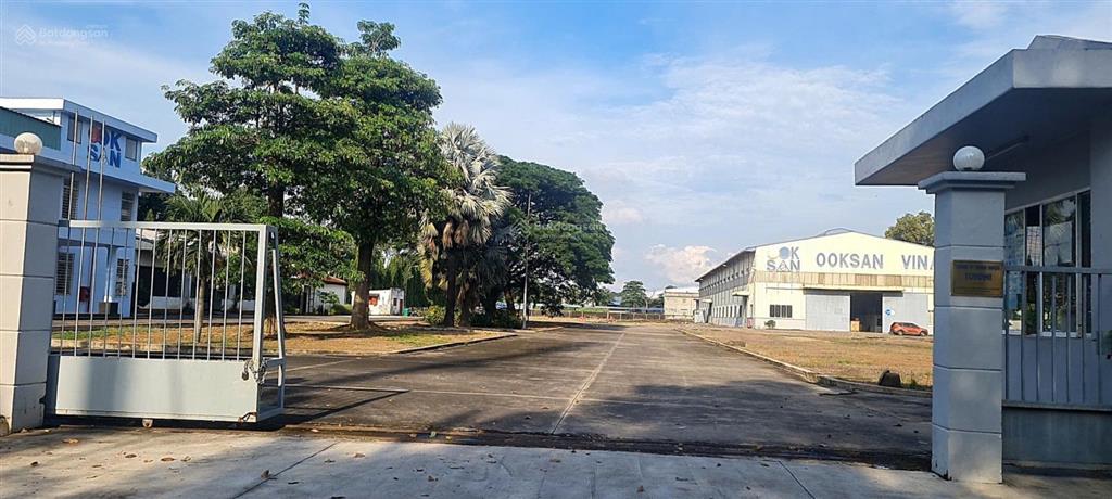 Cho thuê nhà xưởng 9528m2  ngay kcn bàu xéo  trảng bom  chuẩn quốc tế, container 24/24