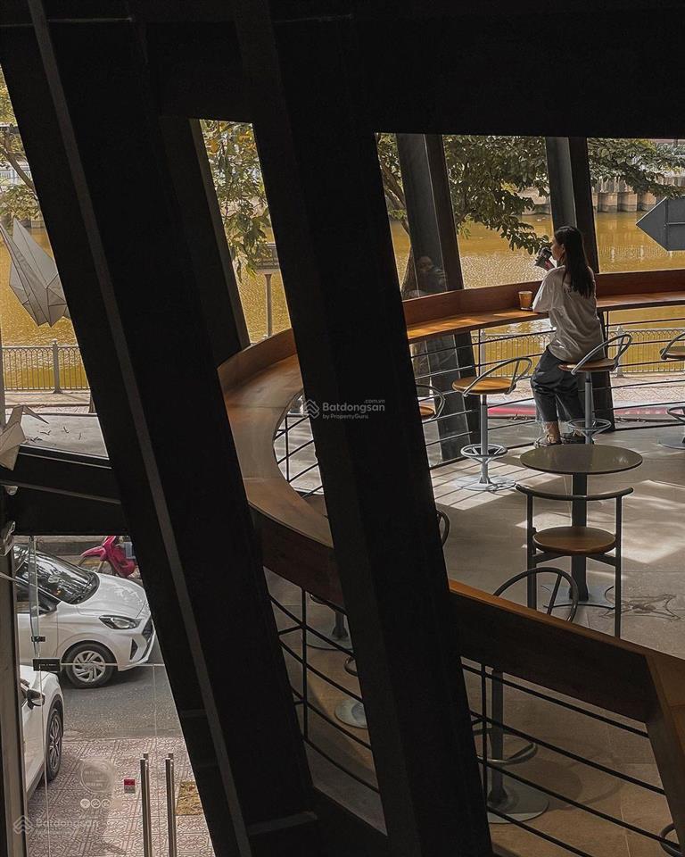 Bán nhà mặt tiền đường trường sa vị trí đắc địa hiếm có