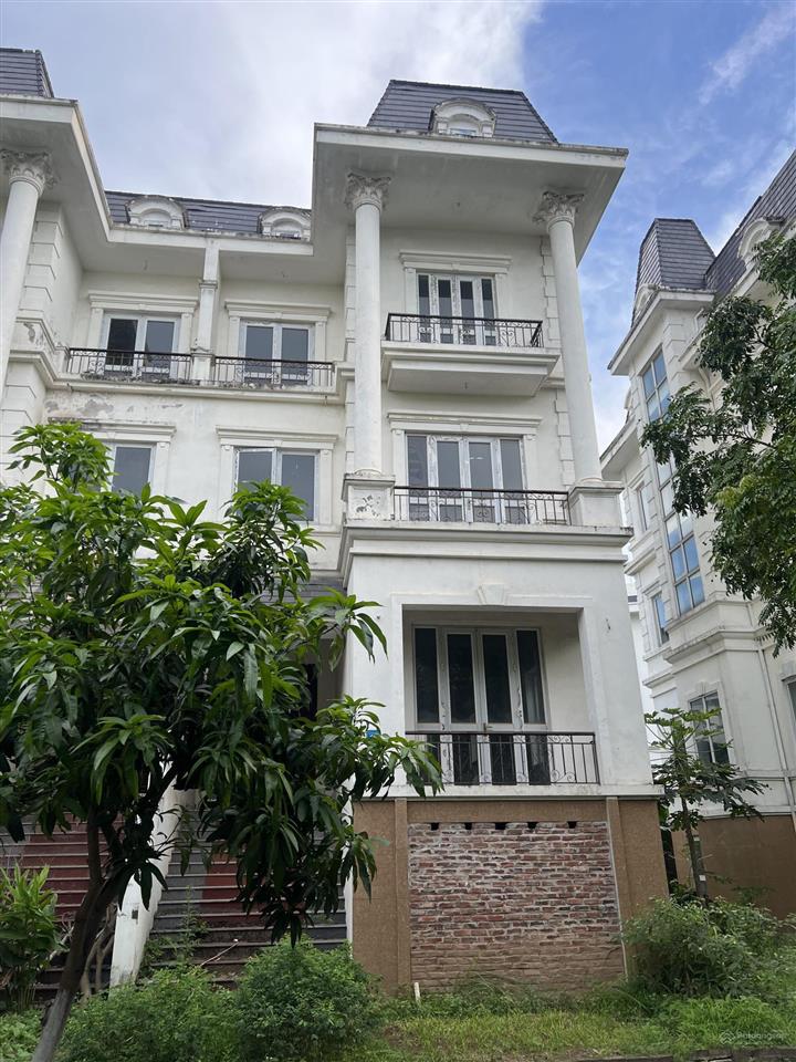 Chính chủ cần bán biệt thự lideco142 m. giá 19 tỉ cần bán gấp. có ra lộc