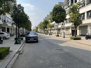 Chính chủ cần bán lk hinode, khu đông dương, giá 11 tỷ. vị trí đẹp, gần hồ.