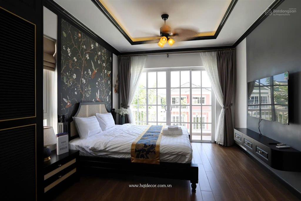 Cắt lỗ căn villas đơn lập khu 2 sát biển, đối diện clubhouse siêu đẹp full đồ  200m2