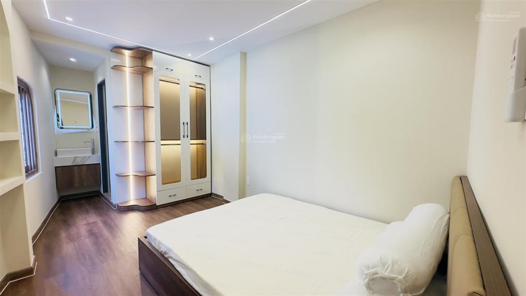 Siêu phẩm + siêu hiếm hẻm xh + 2 mặt tiền trước sau nguyễn kiệm ngang ~3m dài 16,45m, cn 44,3m2