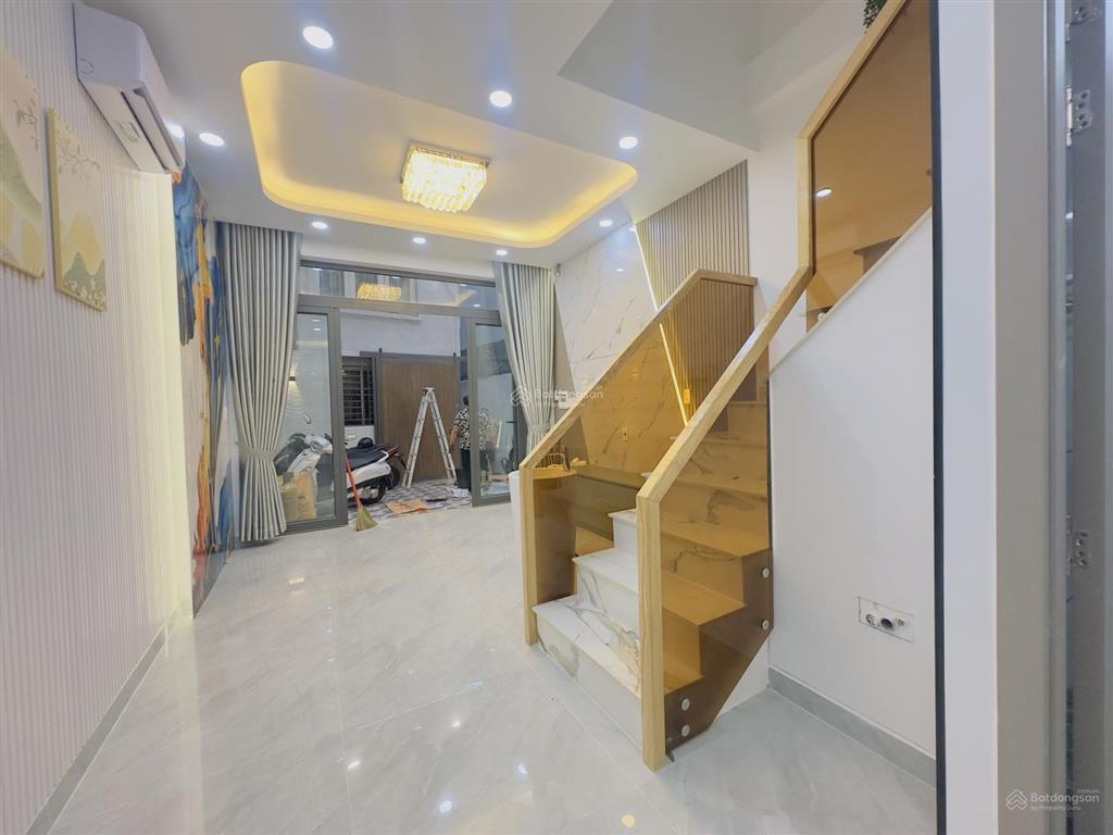 Siêu phẩm song sinh trần huy liệu  nguyễn văn trỗi ngang 3,8m dài 11m, nở hậu đẹp 44m2 + sân 30m2