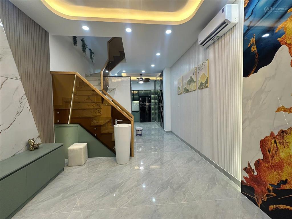 Siêu phẩm song sinh trần huy liệu  nguyễn văn trỗi ngang 3,8m dài 11m, nở hậu đẹp 44m2 + sân 30m2