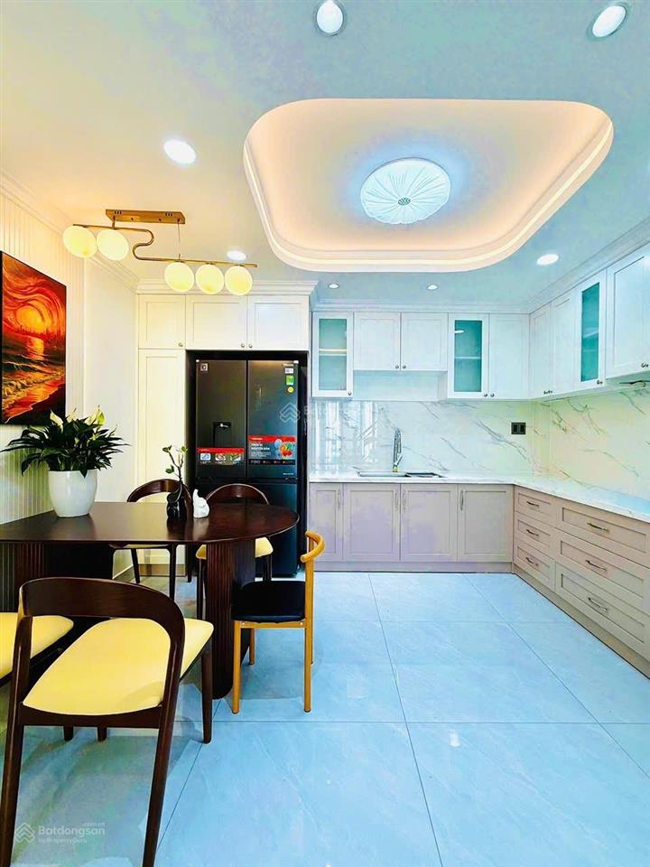 Bán nhà riêng 10 tỷ x, 40m2 tại siêu phẩm khu biệt thự cư xá, view đẹp, giá siêu hời
