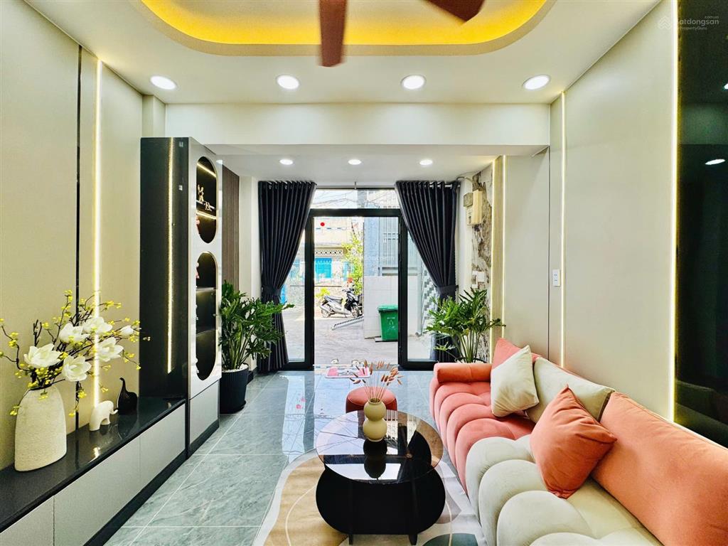 Siêu phẩm phan văn trị, p. bình lợi trung dt 3.3m x 10.5m nở hậu 3.9m, dtcn 35.6m2, dtsd 70m2