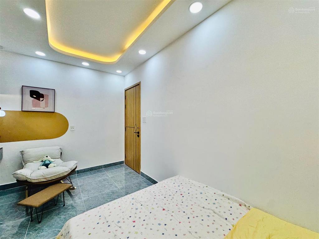 Siêu phẩm phan văn trị, p. bình lợi trung dt 3.3m x 10.5m nở hậu 3.9m, dtcn 35.6m2, dtsd 70m2