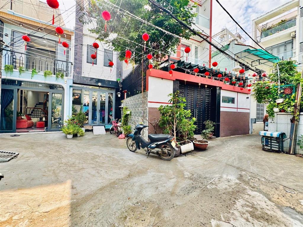 Siêu phẩm phan văn trị, p. bình lợi trung dt 3.3m x 10.5m nở hậu 3.9m, dtcn 35.6m2, dtsd 70m2