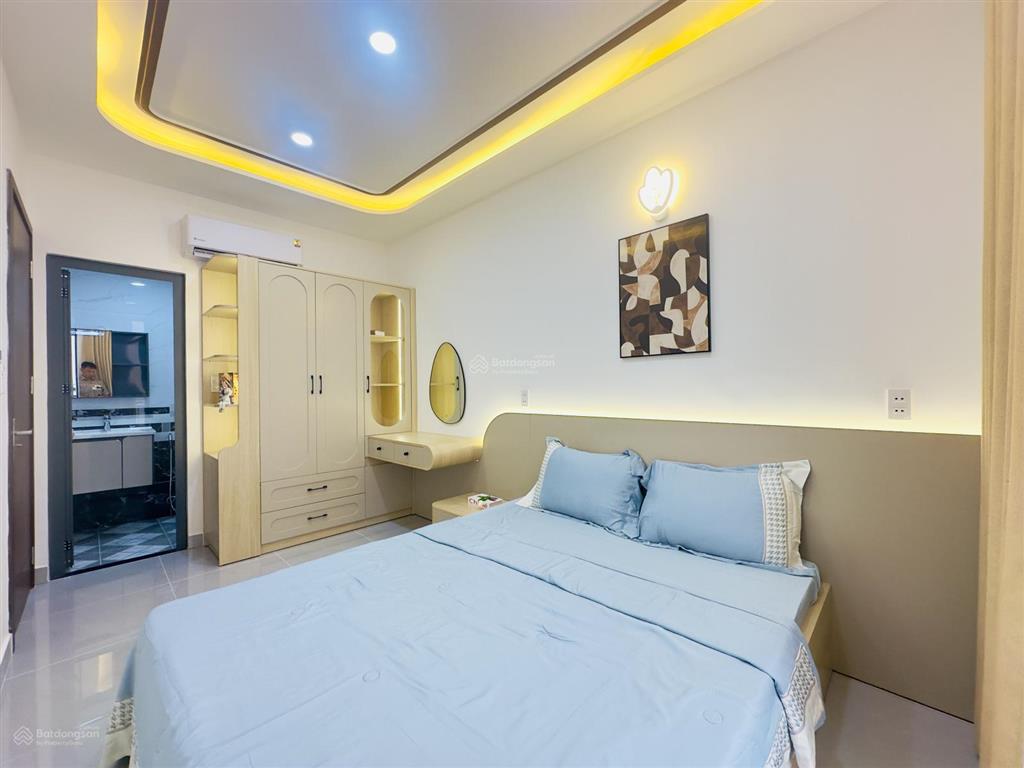Siêu phẩm 4 tầng đẹp lung linh ngay góc trương quốc dung nguyễn văn trổi ngang 6.15m sổ đẹp, ~38m2