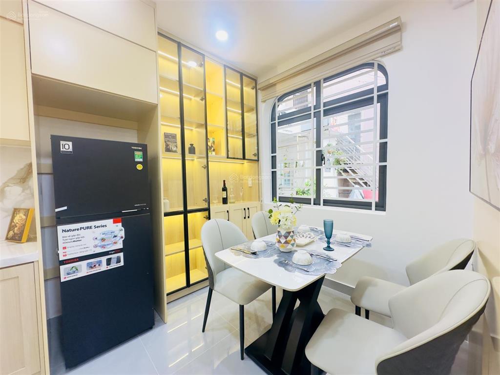 Siêu phẩm 4 tầng đẹp lung linh ngay góc trương quốc dung nguyễn văn trổi ngang 6.15m sổ đẹp, ~38m2