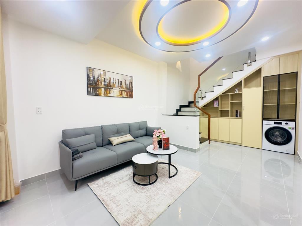 Siêu phẩm 4 tầng đẹp lung linh ngay góc trương quốc dung nguyễn văn trổi ngang 6.15m sổ đẹp, ~38m2