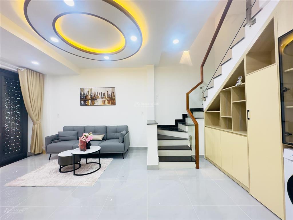Siêu phẩm 4 tầng đẹp lung linh ngay góc trương quốc dung nguyễn văn trổi ngang 6.15m sổ đẹp, ~38m2