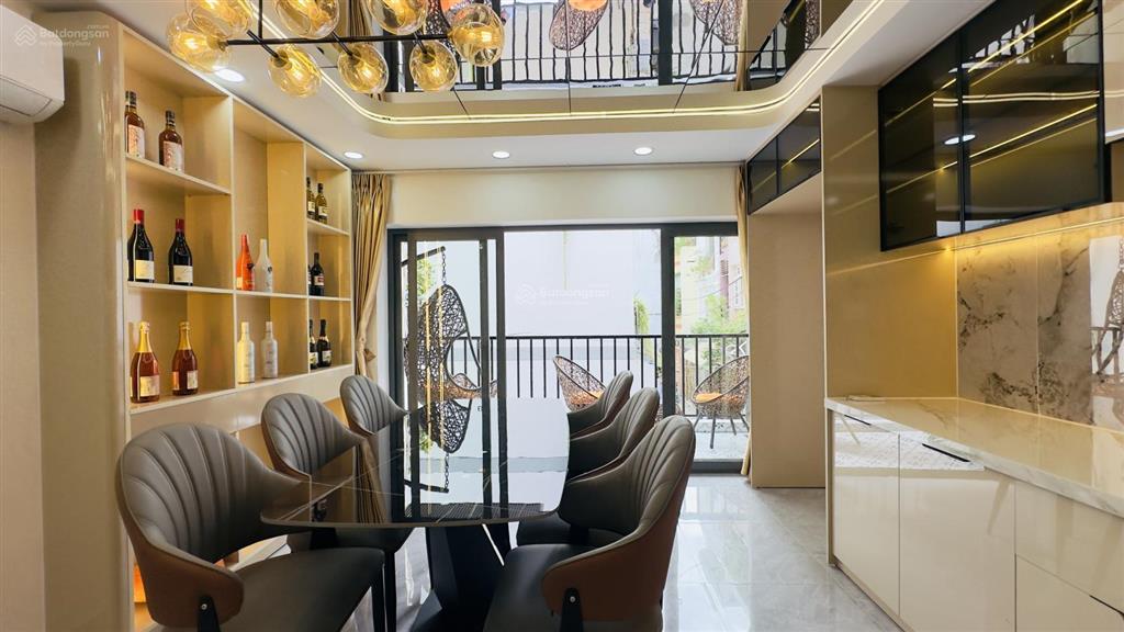 Nhà mới phú nhuận  oto vào nhà  5 tầng  50m2  thang máy chỉ 10.95, 3.85m ( nh 4m ) x 13m 50m2