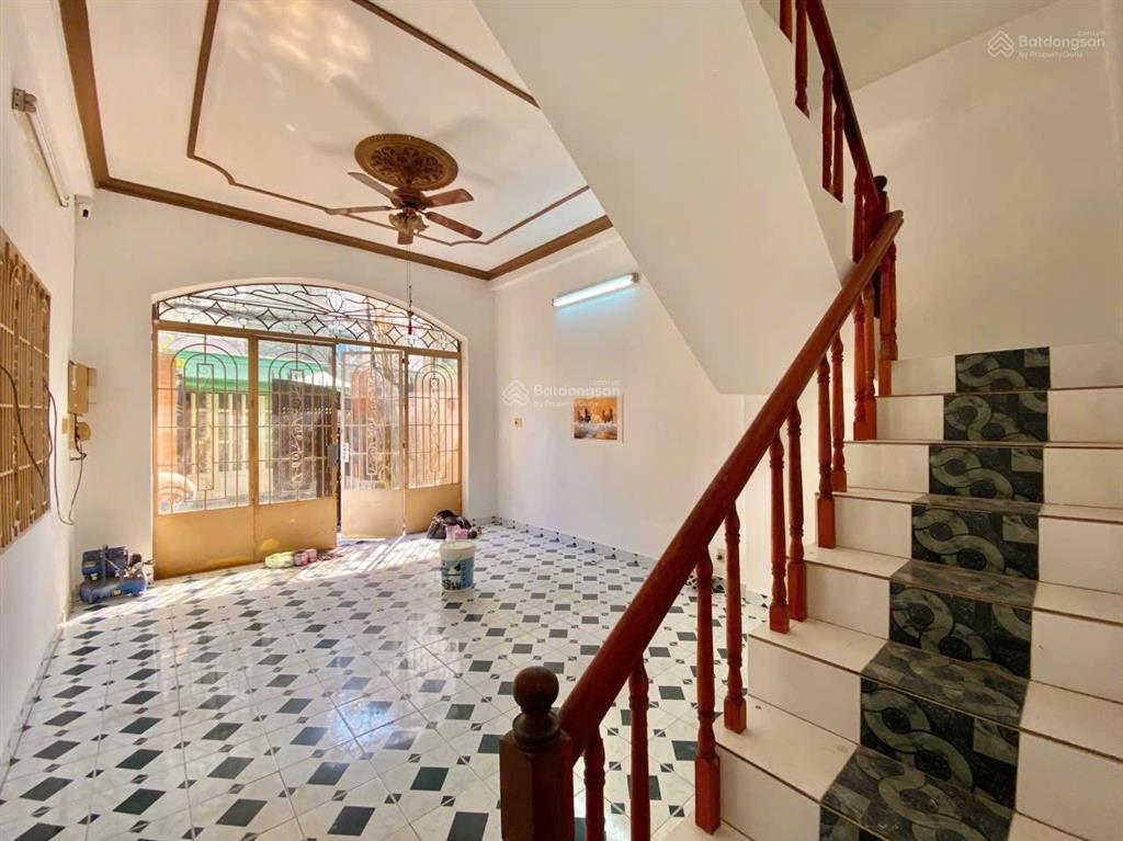 Lê quang định, bình thạnh  69m2 (5.4x13)  hẻm lộ giới 4.5m ô tô nhỏ  2 tầng, 3 pnđang cho thuê