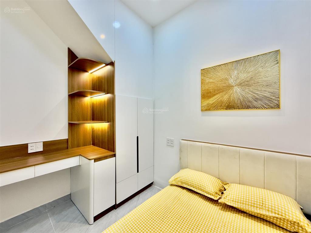 Nhà đẹp hiếm 3pn, 2 tầng, 50m2 sàn, 4x7m, 28m2 sử dụng, kế hxh 18 tăng bạt hổ, gần chợ, đh văn lang