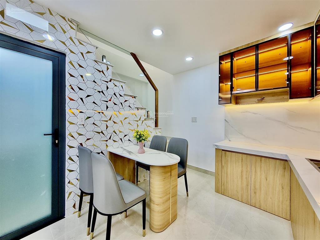 Chính chủ bán nhà hẻm phan tây hồ p7 phú nhuận ngang 5,66m nở hậu 6m sâu 4,15m, 23,4m2.