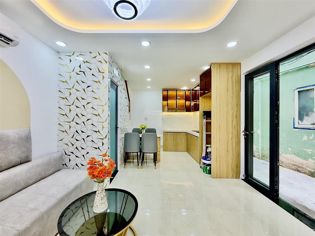 Chính chủ bán nhà hẻm phan tây hồ p7 phú nhuận ngang 5,66m nở hậu 6m sâu 4,15m, 23,4m2.
