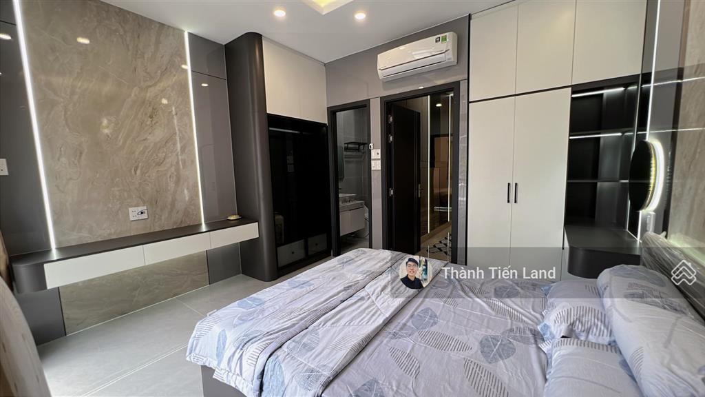 Bán nhà đẹp ở ngay, hxh hương lộ 2  lê văn quới, 4x13m 4 tầng + lửng, full nội thất. chỉ 7.85 tỷ