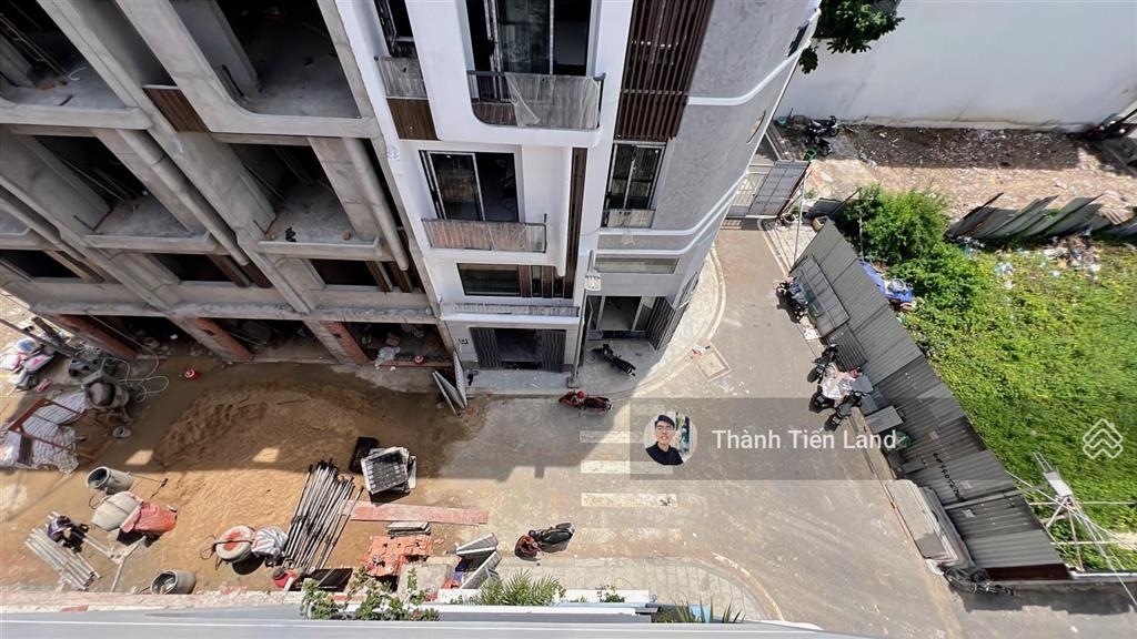 Bán nhà đẹp ở ngay, hxh hương lộ 2  lê văn quới, 4x13m 4 tầng + lửng, full nội thất. chỉ 7.85 tỷ
