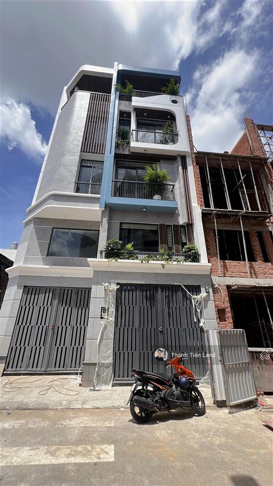 Bán nhà đẹp ở ngay, hxh hương lộ 2  lê văn quới, 4x13m 4 tầng + lửng, full nội thất. chỉ 7.85 tỷ