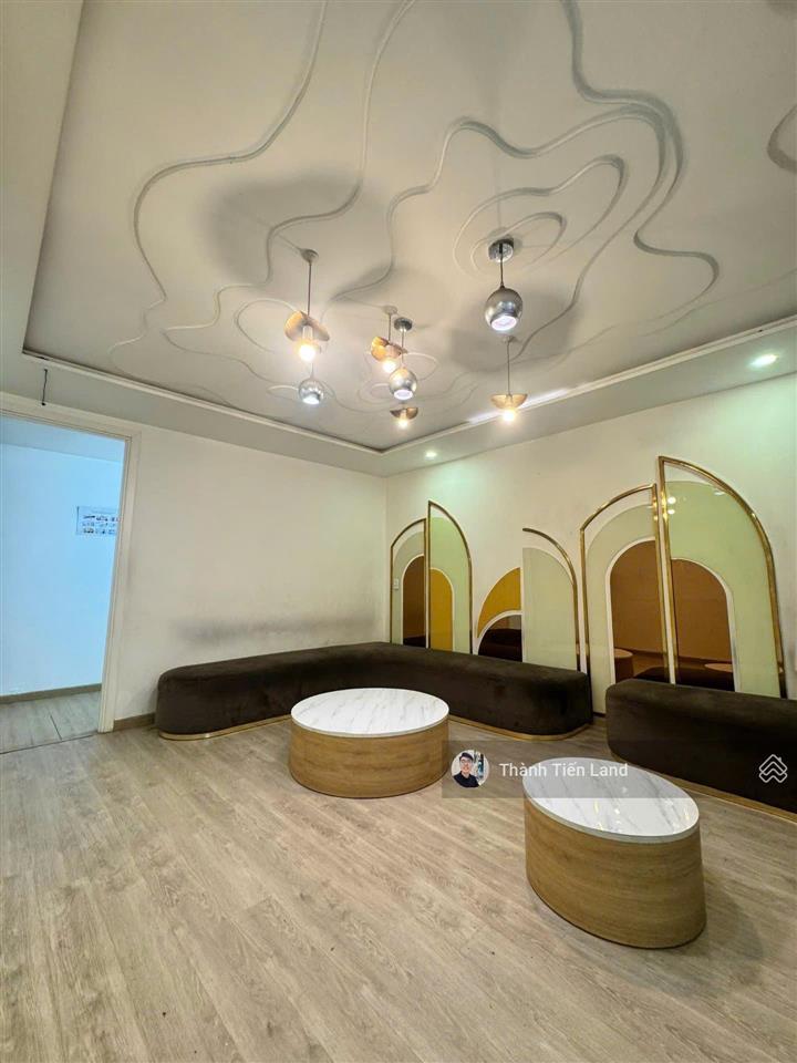 Bán nhà gần siêu thị go phú thạnh, nguyễn sơn, dt 85m2, hxh 6m, 3 tầng. giá tốt thiện chí bán