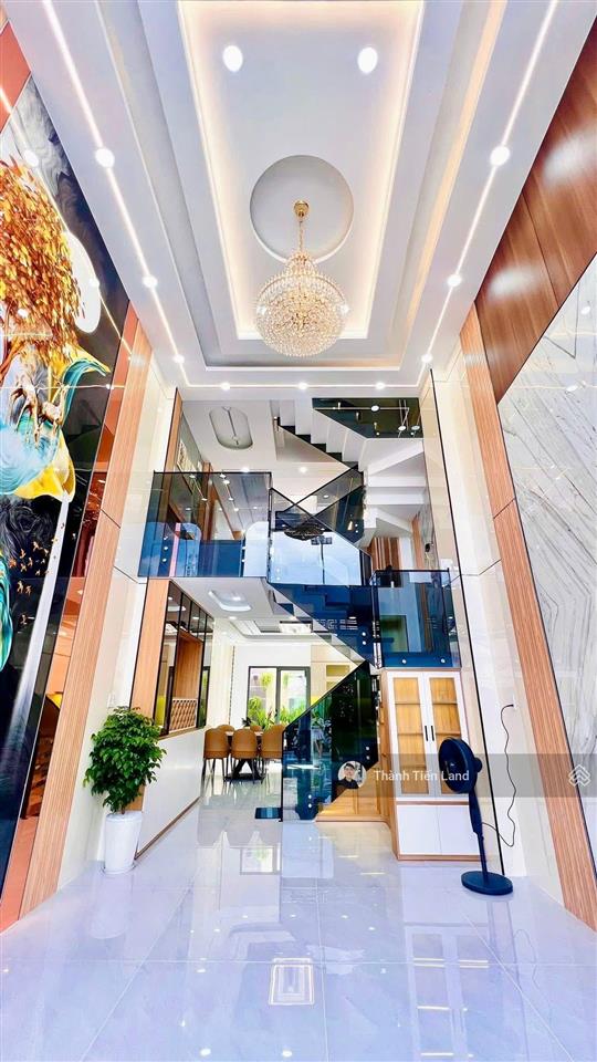 Nhà đẹp 5 tầng  50,4m2, ngay bệnh viện bình tân, gần aeon mall. khu tên lửa, full nội thất