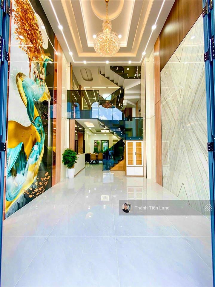 Nhà đẹp 5 tầng  50,4m2, ngay bệnh viện bình tân, gần aeon mall. khu tên lửa, full nội thất