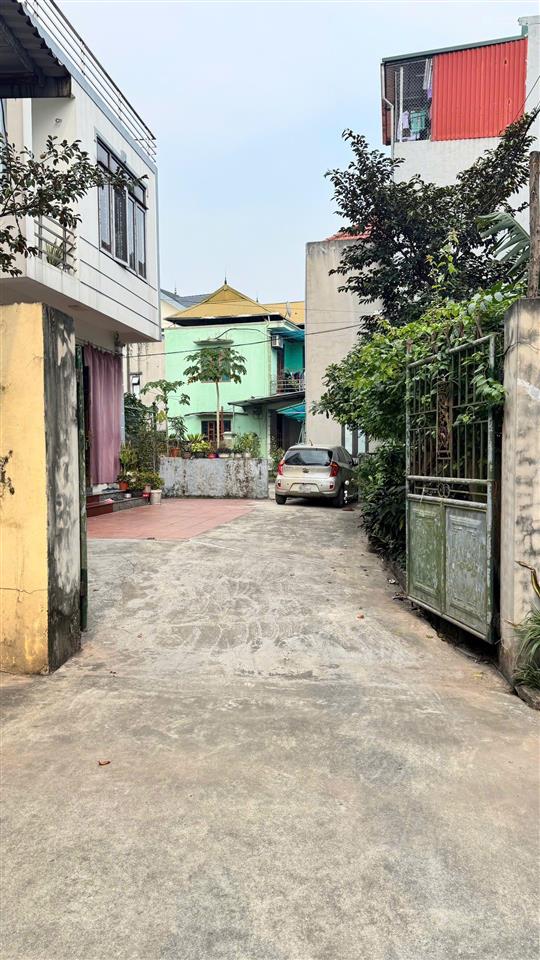 Chính chủ cần bán đất quất động, gần ql1a