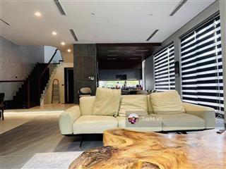 Biệt thự 300m2 hoàn thiện đầy đủ nội thất khu a xanh villas, hướng nhà đông nam siêu hiếm