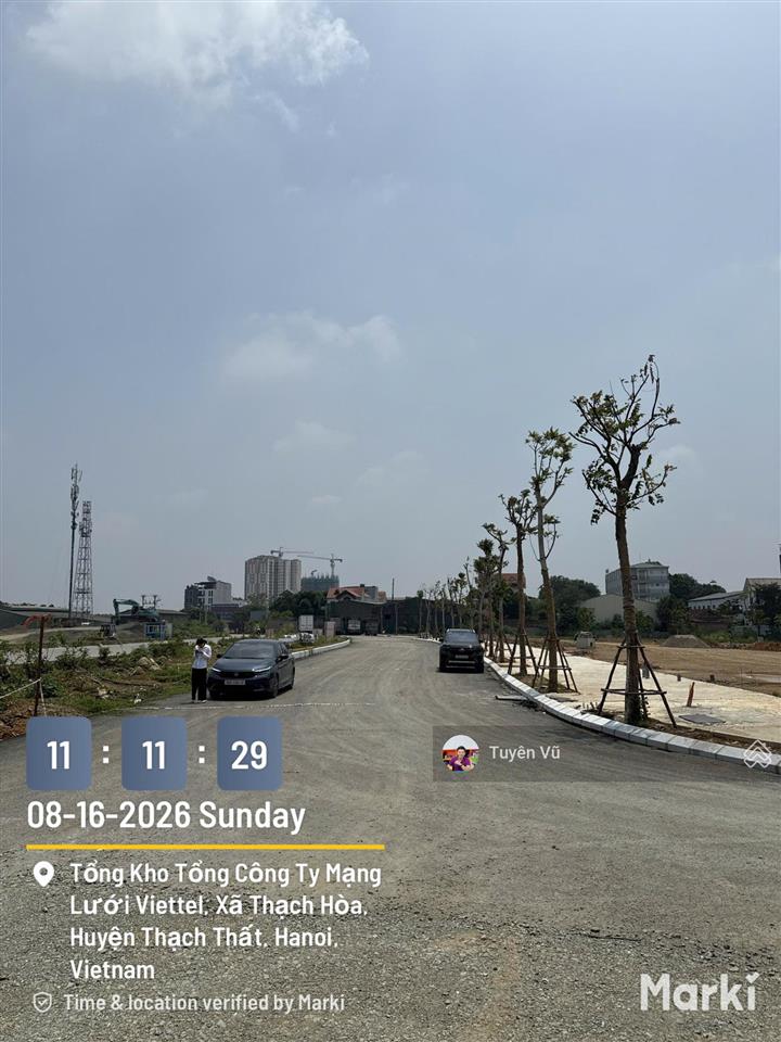 135tr/m2 đất căn nhà phố 2 mặt tiền, đường trước nhà 40m, vỉa hè 7m dự án metro city hòa lạc