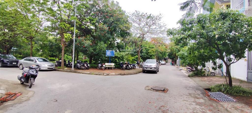 Bán gấp liền kề mặt vườn hoa khu đô thị vân canh hud rẻ nhất thị trường giá đầu tư. 0912 865 ***