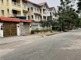 Bán biệt thự mặt vườn hoa to kđt vân canh. dt 308m2  0912 865 ***