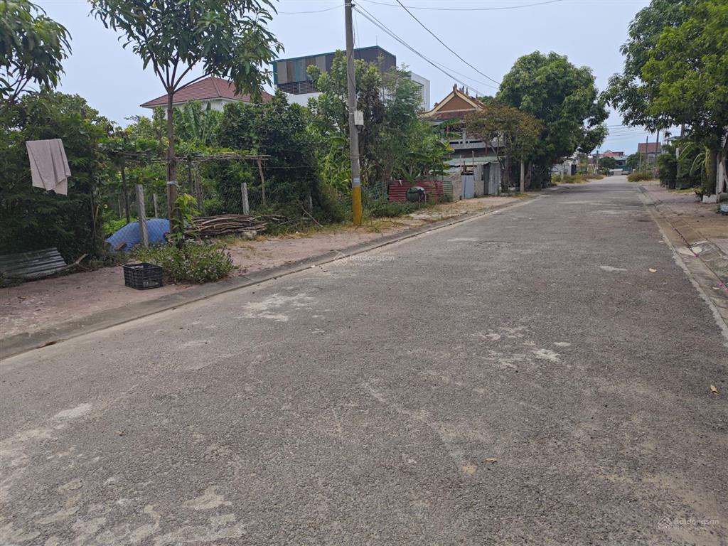 Bán đất khu tái định cư xuân hoa, nghi đức, vinh. đường nhựa 9m thông.  0916 621 ***